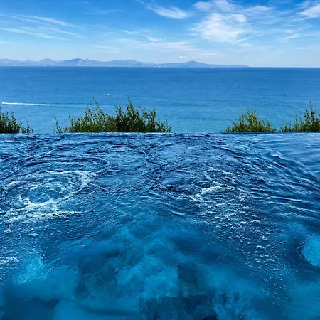 With Infinity Pool - Stunning View *