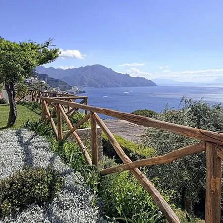 Villa With Infinity Pool - Stunning View *